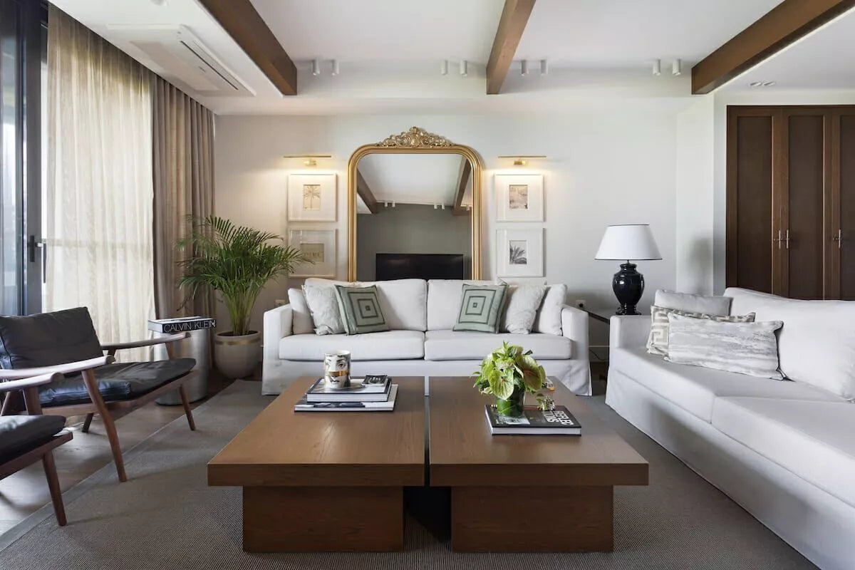 10 Tips for Creating a Luxurious Living Room on a Budget